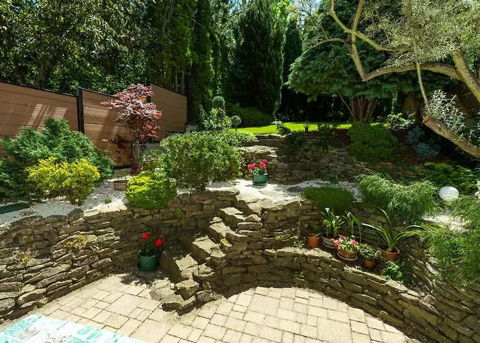 Cecey Vendeghaz Bed & Breakfast 3*