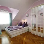 Bed & Breakfast Cecey Vendeghaz Eger