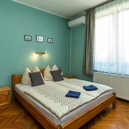 Bed and breakfast Cecey