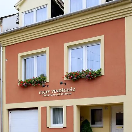 Nocleg ze śniadaniem Cecey Vendeghaz 3*