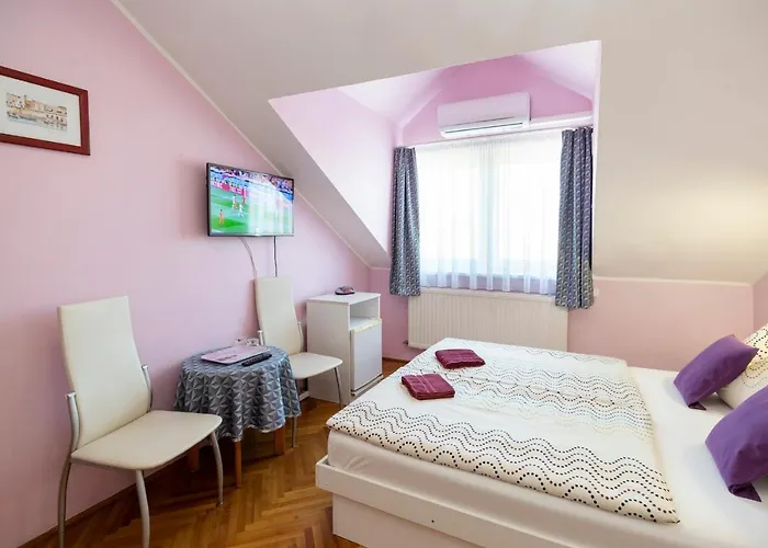 Cecey Vendeghaz Erlau